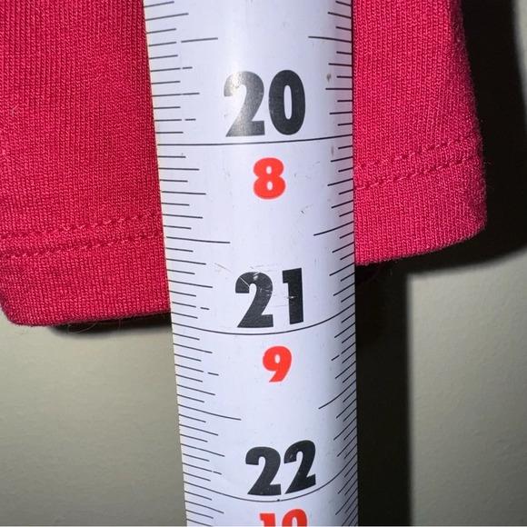 Women’s Uniqlo Brand Red Off the Shoulder Flowy Soft Lightweight T-Shirt Size: L - Picture 13 of 13